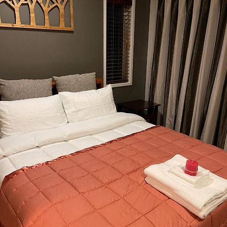 Ruth'S House Homestay Master Room With Private Shower And Toilet 奥克兰 外观 照片